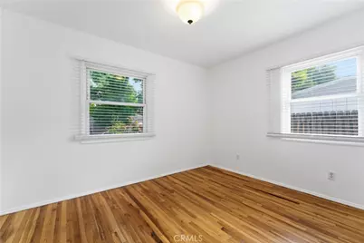18166 Keswick Street, Reseda, CA 91335 - Photo 15