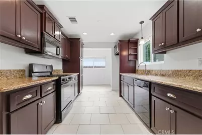 18166 Keswick Street, Reseda, CA 91335 - Photo 11