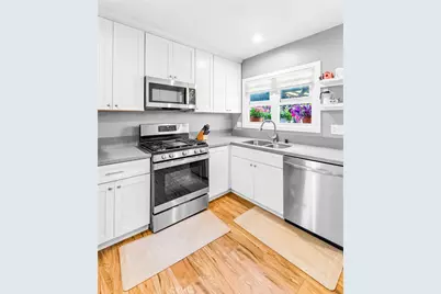 1477 Lemon Avenue, Long Beach, CA 92648 - Photo 15