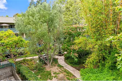 424 N Bellflower Boulevard #304, Long Beach, CA 90814 - Photo 25