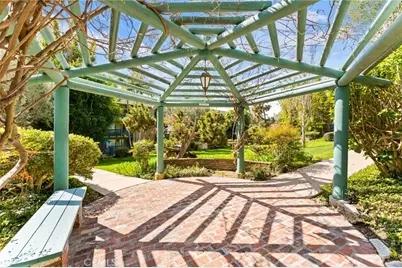 424 N Bellflower Boulevard #304, Long Beach, CA 90814 - Photo 35