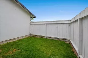 20852 Lancelot Ln, Huntington Beach, CA 92646 - Photo 23