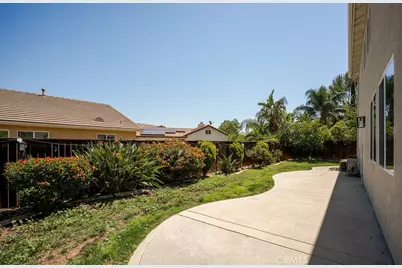 25574 Hyacinth Street, Corona, CA 92883 - Photo 33
