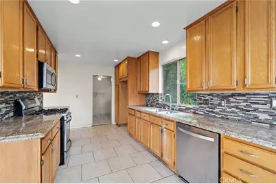 2677 Saxon, Los Angeles, CA 90065 - Photo 11
