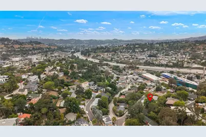 2677 Saxon, Los Angeles, CA 90065 - Photo 41