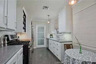 8136 Garden Grove, Reseda, CA 91335 - Photo 3