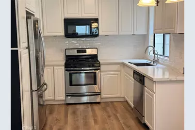 950 W Lambert #11, La Habra, CA 90631 - Photo 19