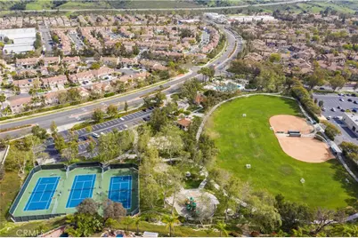 69 Fuente, Rancho Santa Margarita, CA 92688 - Photo 49