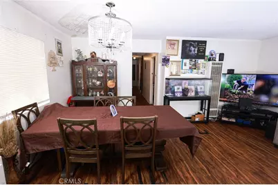 10323 Hickory, Los Angeles, CA 90002 - Photo 11
