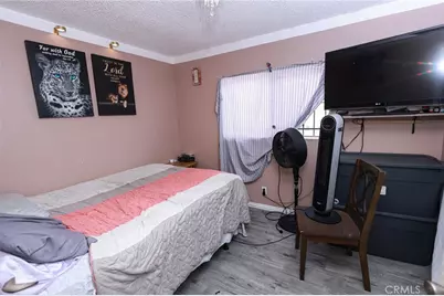 10323 Hickory, Los Angeles, CA 90002 - Photo 29