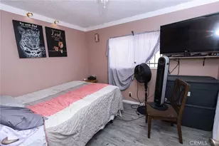 10323 Hickory, Los Angeles, CA 90002 - Photo 29