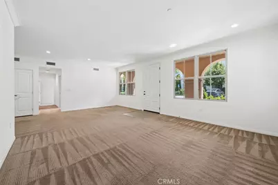 107 Mayfair, Irvine, CA 92620 - Photo 5