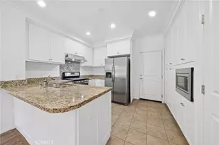 107 Mayfair, Irvine, CA 92620 - Photo 11