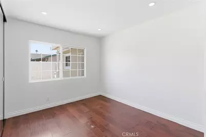 1015 N Modena Place, Anaheim, CA 92801 - Photo 25