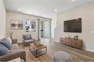 567 Toledo Way, Oceanside, CA 92057 - Photo 5