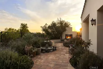 19 Calle Estilo Nuevo, San Clemente, CA 92673 - Photo 3