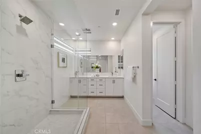 16158 Veterans Way, Tustin, CA 92782 - Photo 39