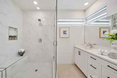 16158 Veterans Way, Tustin, CA 92782 - Photo 41