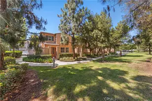 40 Trailing Vine, Irvine, CA 92602 - Photo 3