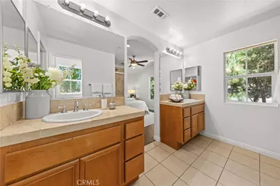 40 Trailing Vine, Irvine, CA 92602 - Photo 25