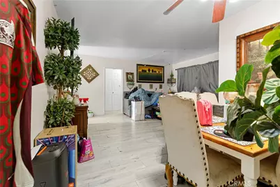 2005 W 11th, Santa Ana, CA 92703 - Photo 21