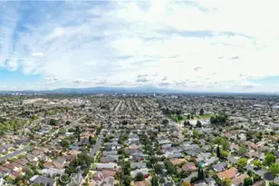 2005 W 11th, Santa Ana, CA 92703 - Photo 11
