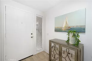 7946 Waterfall Cir, Huntington Beach, CA 92648 - Photo 7