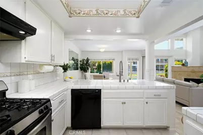 7946 Waterfall Circle, Huntington Beach, CA 92648 - Photo 15