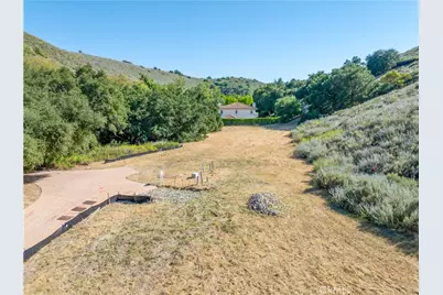 645 Lakeview Canyon, Westlake Village, CA 91362 - Photo 5