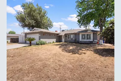 2795 W Victoria St, Rialto, CA 92376 - Photo 3