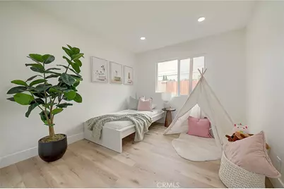 2113 S Forest, Santa Ana, CA 92704 - Photo 33