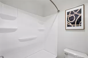 225 Gallery, Tustin, CA 92782 - Photo 15