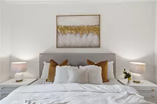225 Gallery, Tustin, CA 92782 - Photo 13