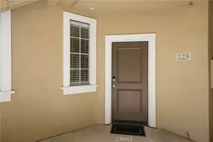 225 Gallery, Tustin, CA 92782 - Photo 21