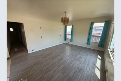 137 E Elm Avenue, Fullerton, CA 92832 - Photo 3