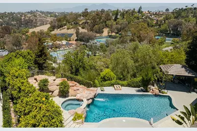27070 Hidden Trail Road, Laguna Hills, CA 92653 - Photo 25
