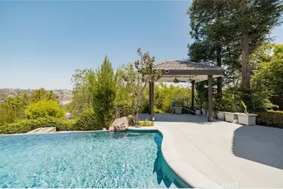27070 Hidden Trail Road, Laguna Hills, CA 92653 - Photo 19