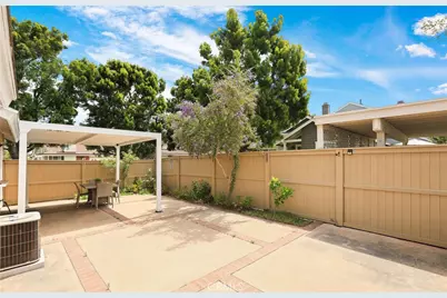 155 Rockwood, Irvine, CA 92614 - Photo 21