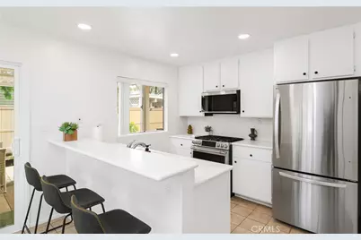 155 Rockwood, Irvine, CA 92614 - Photo 7