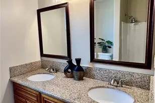 18289 Seville, Fontana, CA 92335 - Photo 9