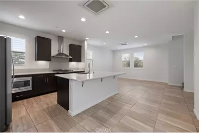 2138 Bella Court, Costa Mesa, CA 92627 - Photo 13