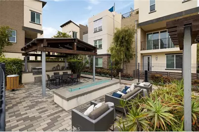 2138 Bella Court, Costa Mesa, CA 92627 - Photo 39