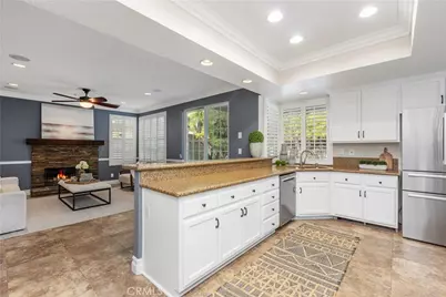 21842 Las Nubes, Rancho Santa Margarita, CA 92679 - Photo 15