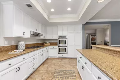 21842 Las Nubes, Rancho Santa Margarita, CA 92679 - Photo 17