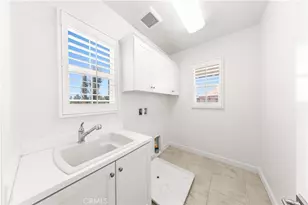 118 Mangrove Banks, Irvine, CA 92620 - Photo 35