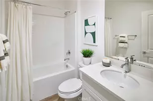16615 Bottlebrush Ln, Fontana, CA 92336 - Photo 9