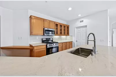 447 Ridgeway, Irvine, CA 92620 - Photo 29