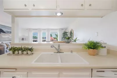 280 Molino #305, Long Beach, CA 90803 - Photo 13