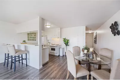 280 Molino #305, Long Beach, CA 90803 - Photo 9