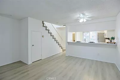 290 Victoria Street #29 (F8), Costa Mesa, CA 92627 - Photo 5